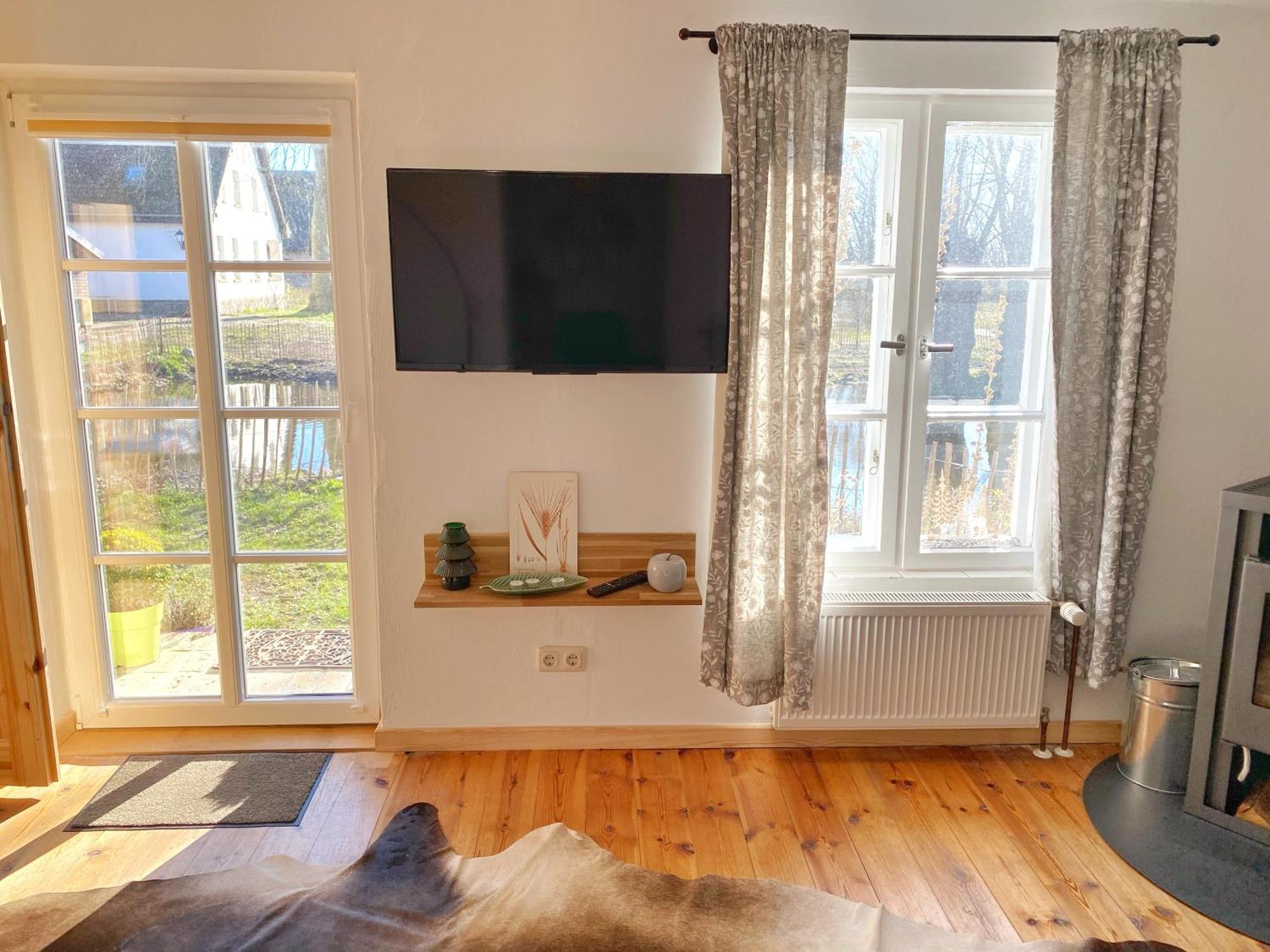 Hofgut Bisdamitz - Ferienhaus "Alte Muehle" Luaran gambar