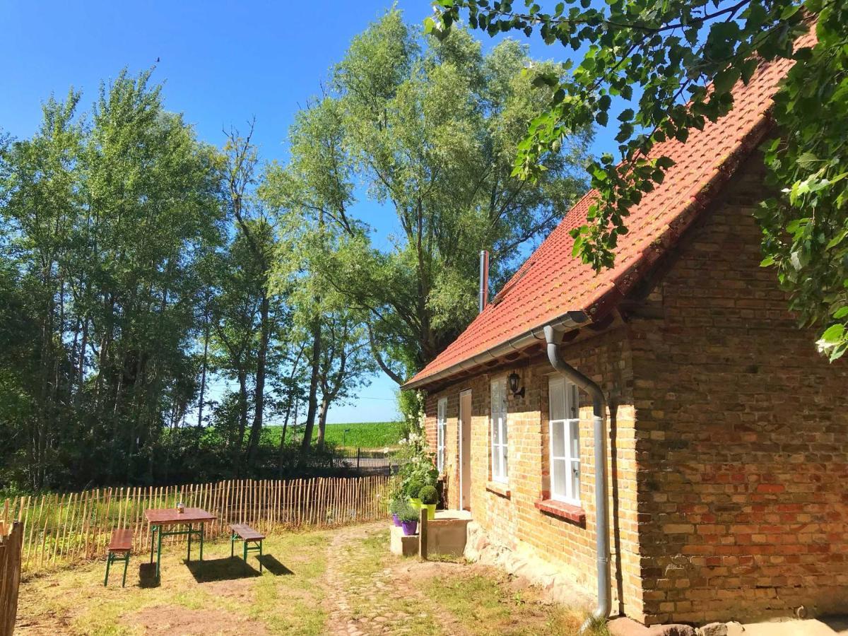 Hofgut Bisdamitz - Ferienhaus "Alte Muehle" Luaran gambar